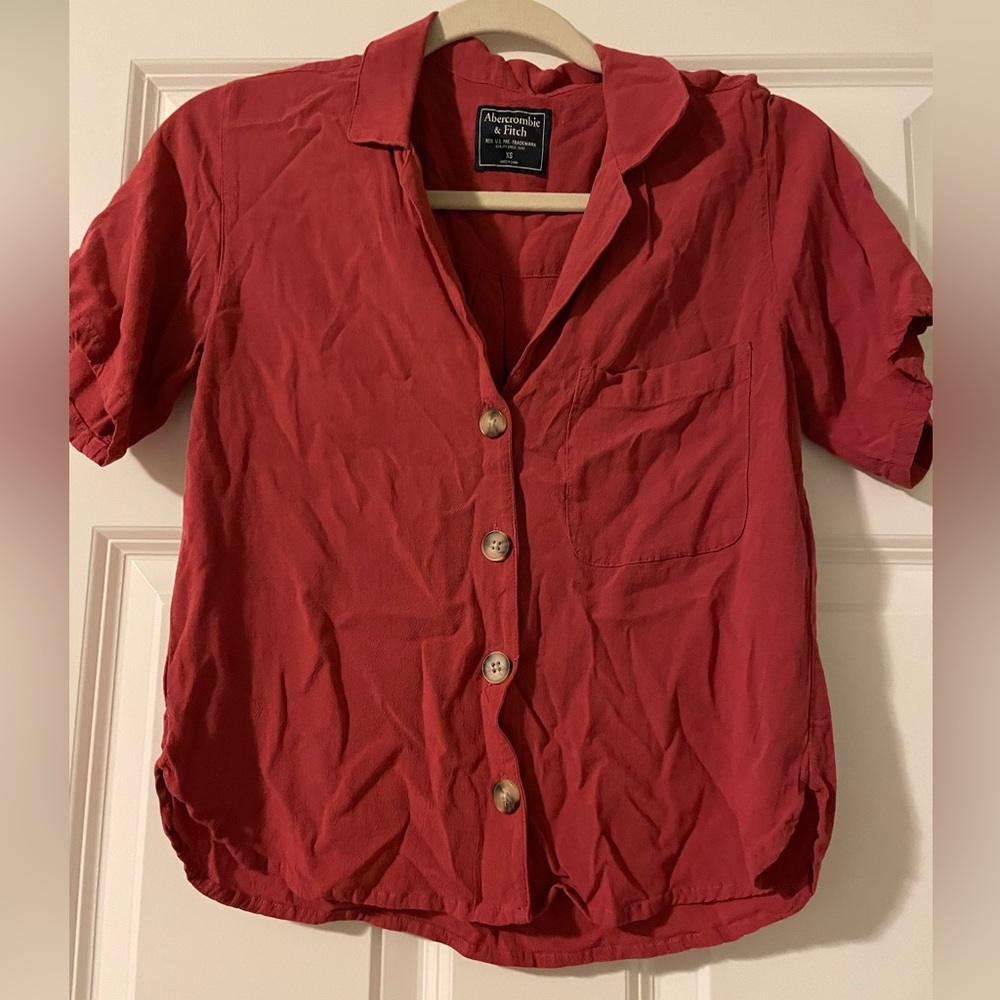 Abercrombie little button up shirt